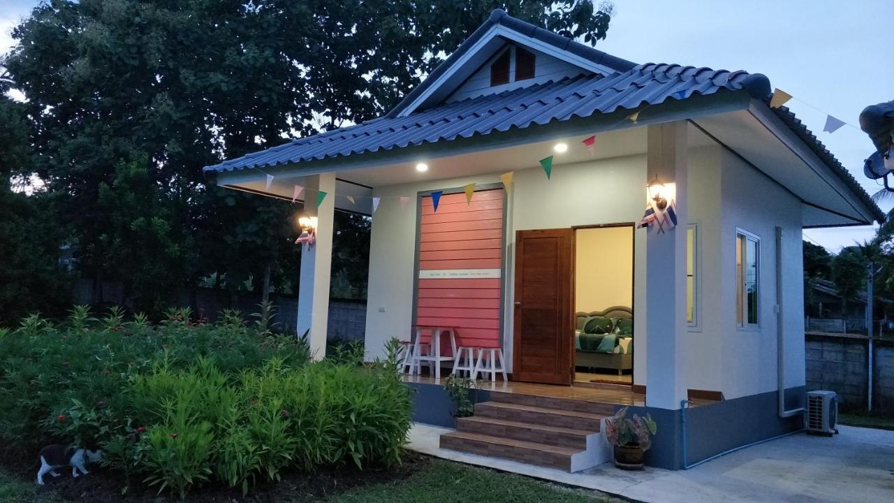 Khuang Kom Pimpisa Garden พิมพิศา การ์เด้นท์ヴィラ エクステリア 写真