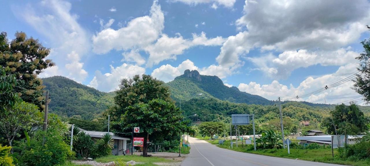 Khuang Kom Pimpisa Garden พิมพิศา การ์เด้นท์ヴィラ エクステリア 写真