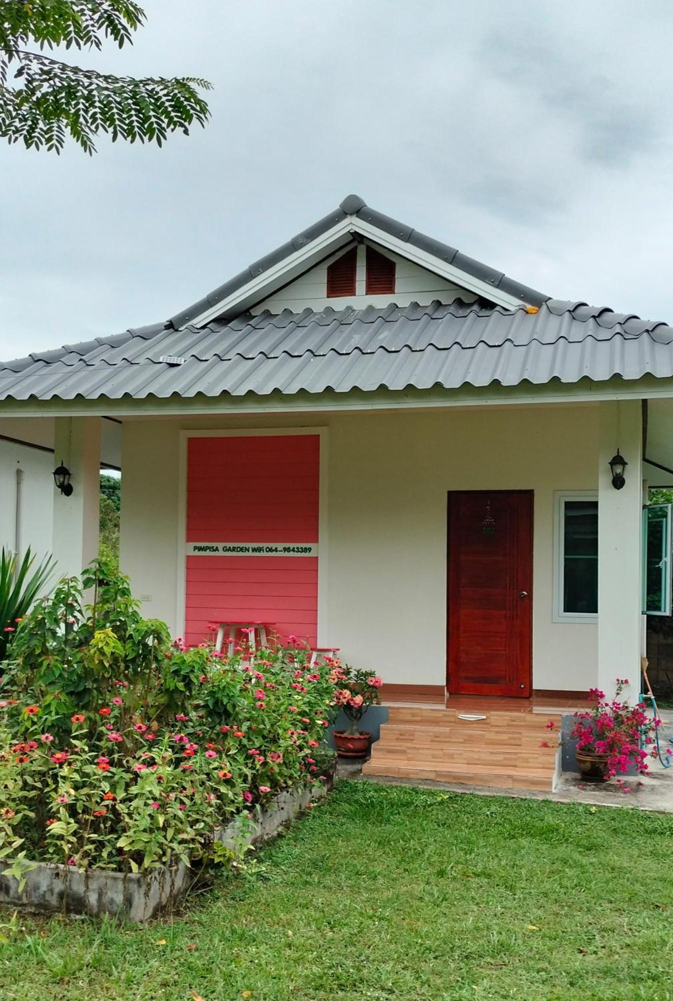 Khuang Kom Pimpisa Garden พิมพิศา การ์เด้นท์ヴィラ エクステリア 写真